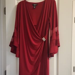 Elegant Red Long Sleeve Dress